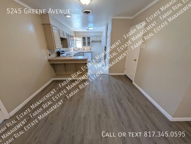 Building Photo - 5245 Greene Ave