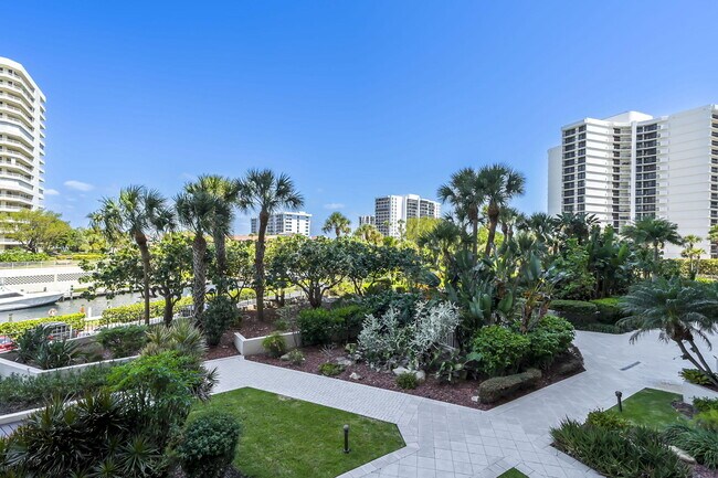 Building Photo - 4301 N Ocean Blvd