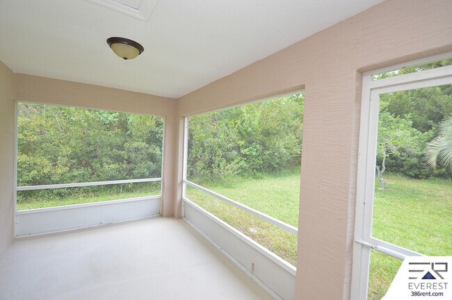 Building Photo - 5 Biddleson Pl