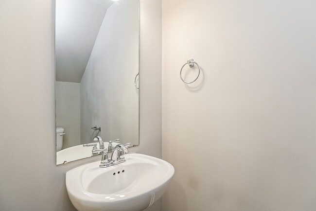 Building Photo - 1325 Torrence Grove Church Rd