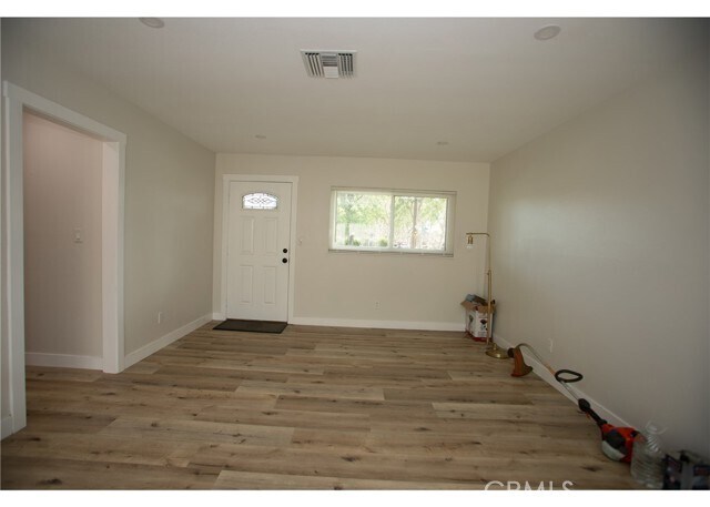 Building Photo - 496 W 48th St