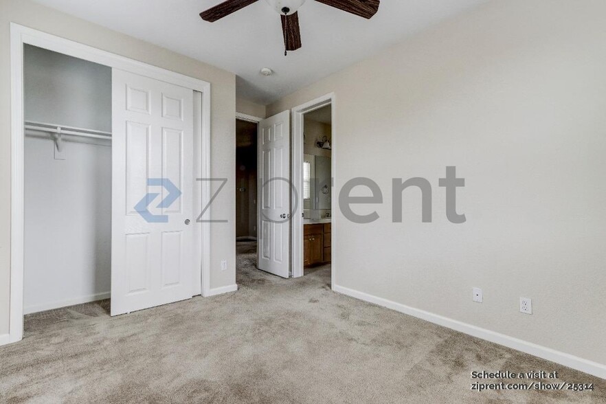 Building Photo - 4632 Hutchinson Ln