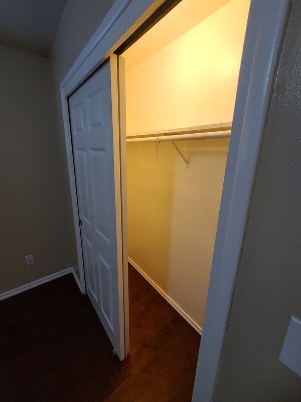 Building Photo - 15108 Washington Ave SW