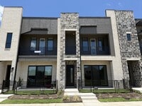 Building Photo - 1218 Daybreak Dr