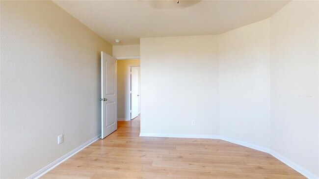 Building Photo - 2429 Regatta Ln