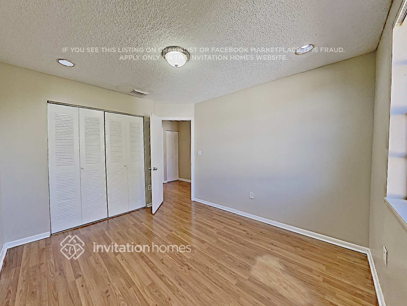 Building Photo - 8216 NW 192nd Terrace