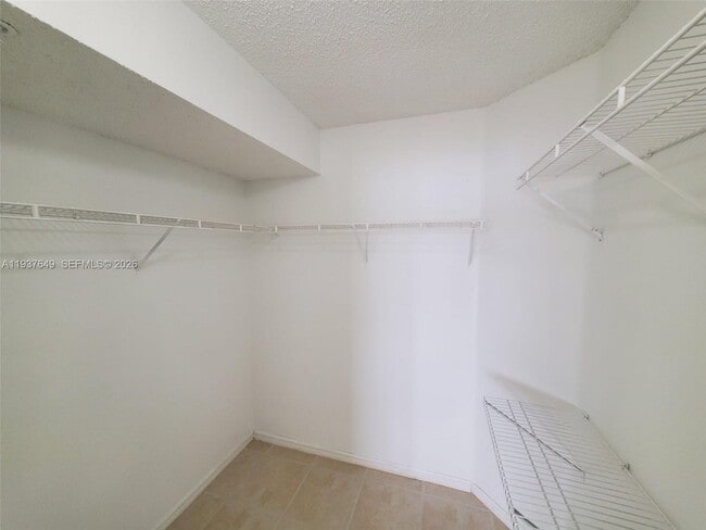 Building Photo - 5041 Wiles Rd