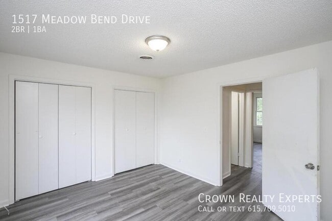 Building Photo - 1517 Meadow Bend Dr