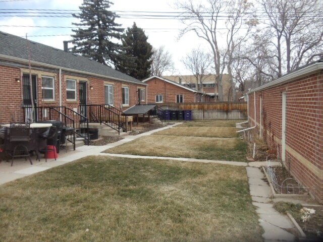 Building Photo - 1 Bed 1 Bath Mayfair Apartment With Garage in Denver! Available Now!