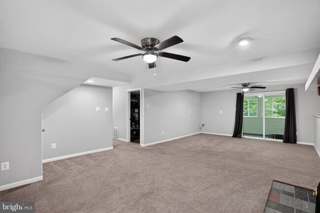 Building Photo - 4104 Green Spring St
