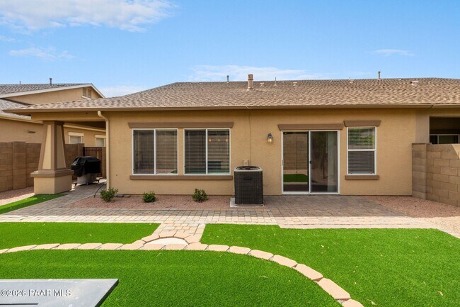 Building Photo - 12668 E Viento St