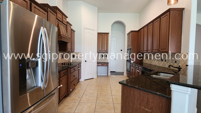 Building Photo - 406 Running Bear Ct