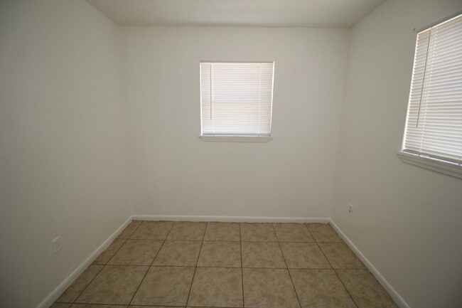 Building Photo - 2919 Rollins St