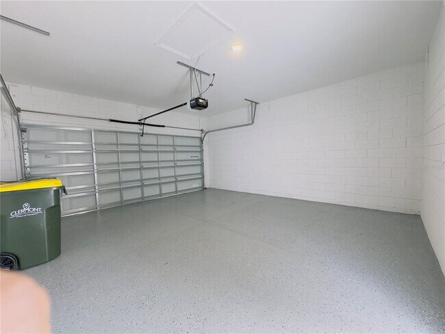 Building Photo - 6104 Park Promenade Way