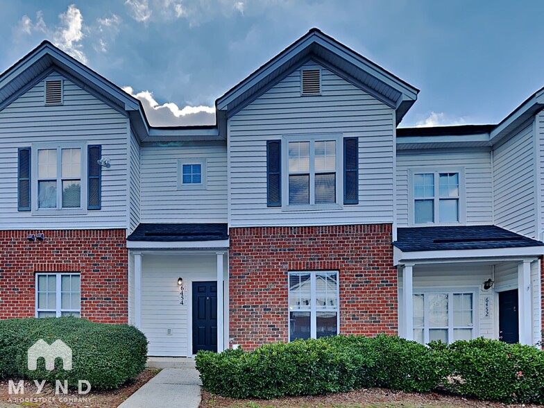 Building Photo - 6454 Mallard View Ln