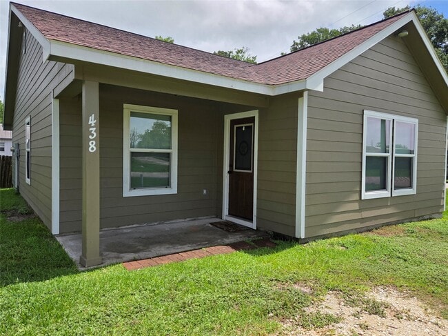 Building Photo - 438 Spence Ln