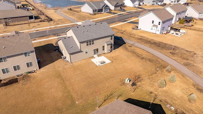 Building Photo - 733 Juniper St