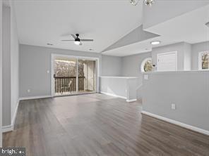 Building Photo - 9422 Scarlet Oak Dr