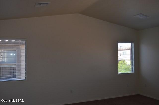 Building Photo - 9133 S Whispering Pine Dr