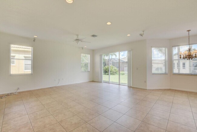 Building Photo - 7553 Greenville Cir