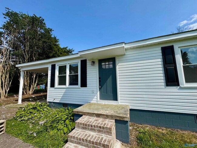 Building Photo - 16192 AL-251
