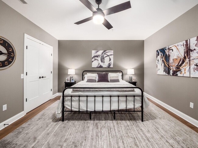 Building Photo - 5211 Highpointe Lakes Dr
