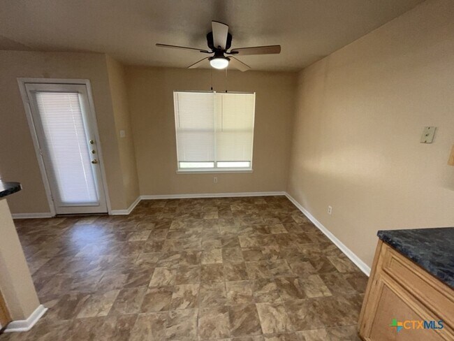 Building Photo - 2707 Casey Dr