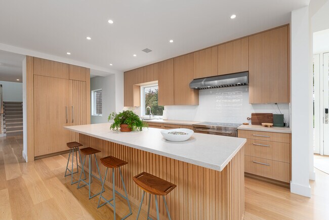 Building Photo - 610 Wildberry Ln