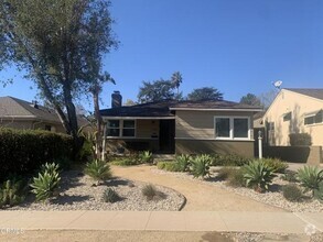 Building Photo - 1523 N Grand Oaks Ave