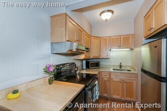 Building Photo - 5 Arizona Terrace