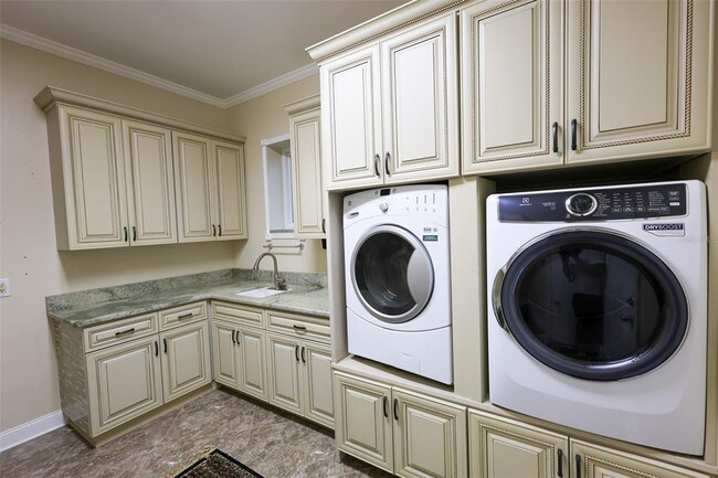 Building Photo - 2209 Belchery Ct Dr