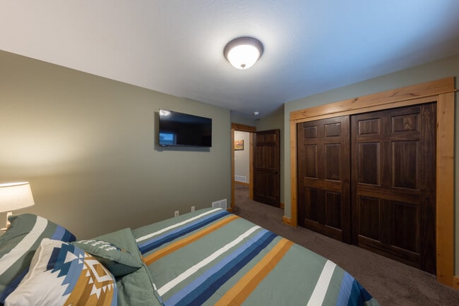 Building Photo - 1608 Gale Ct