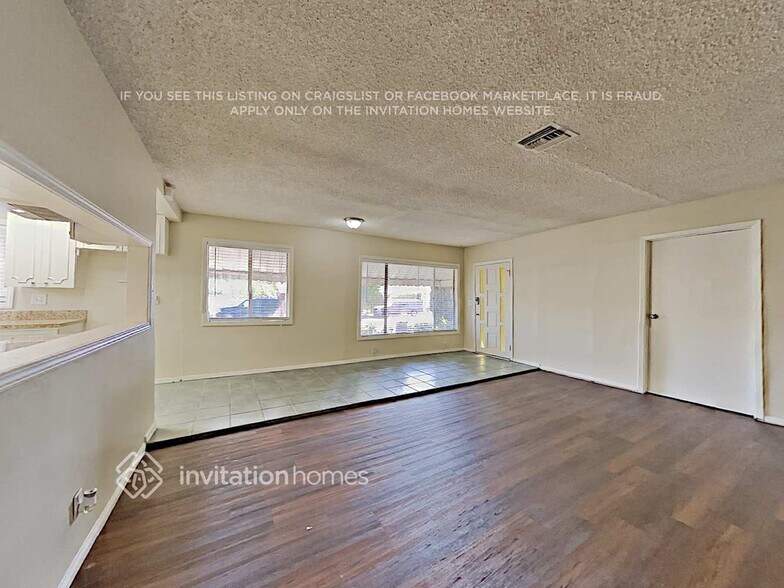 Building Photo - 6917 Matilija Ave