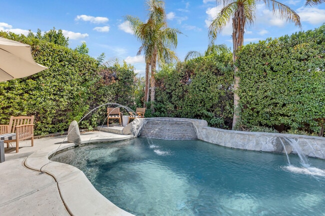 Building Photo - 45460 Coldbrook Ln