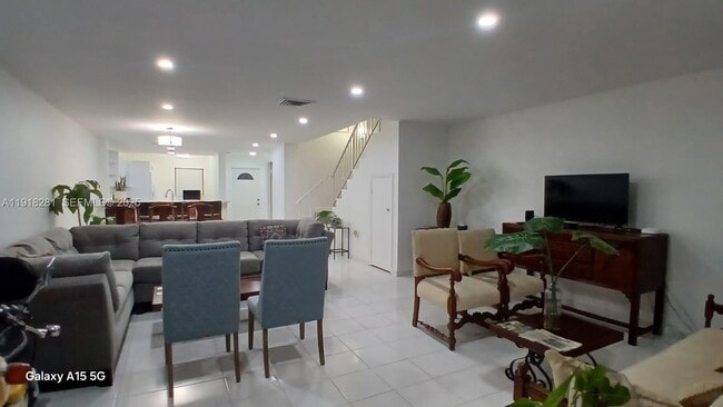 Building Photo - 3851 Estepona Ave