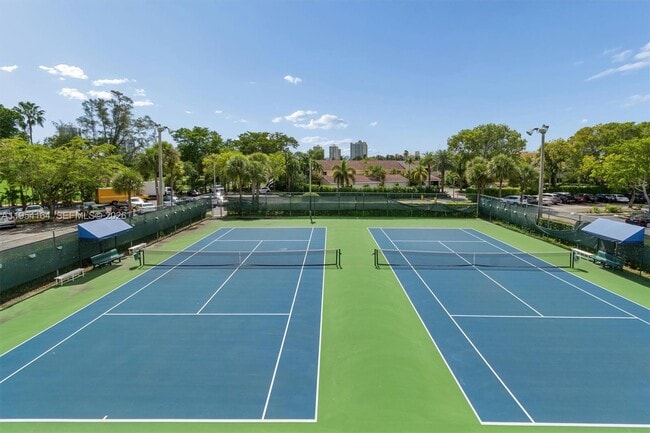 Building Photo - 20225 NE 34th Ct