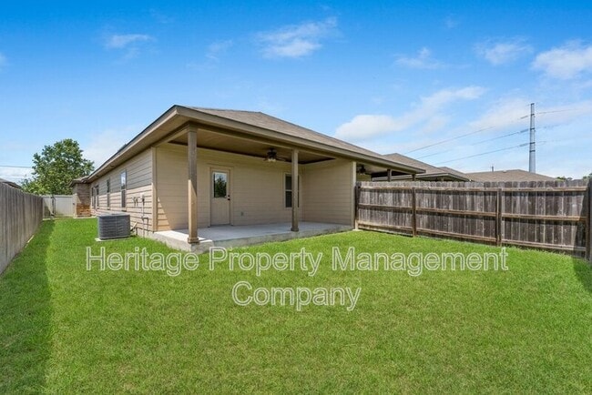 Building Photo - 2541 Pahmeyer Rd