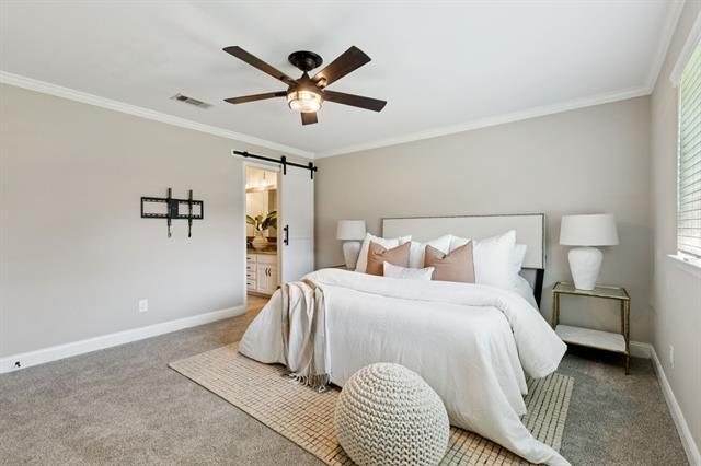 Building Photo - 1006 Spanish Trail