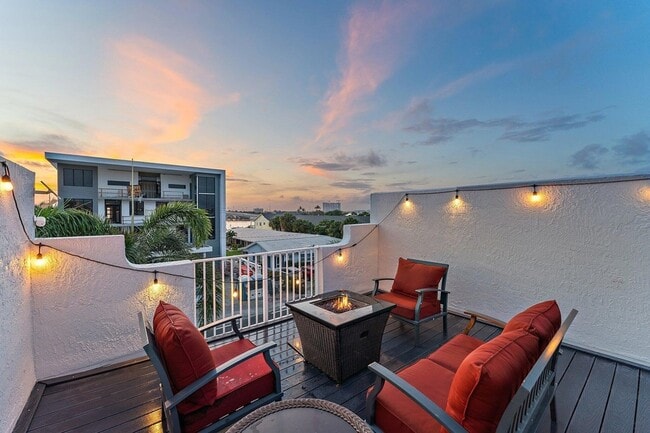 Building Photo - 1101 Beach Rd