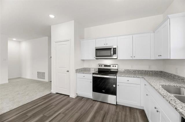 Building Photo - 10308 Holy Cross Ln