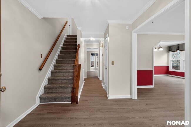 Building Photo - Charming Cary Home on Quiet Cul-de-Sac Move-In Ready!