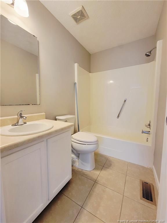Building Photo - 2520 Quail Forest Dr