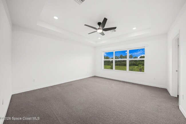 Building Photo - 640 Veridian Cir NW