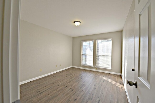 Building Photo - 8501 Priest River Dr