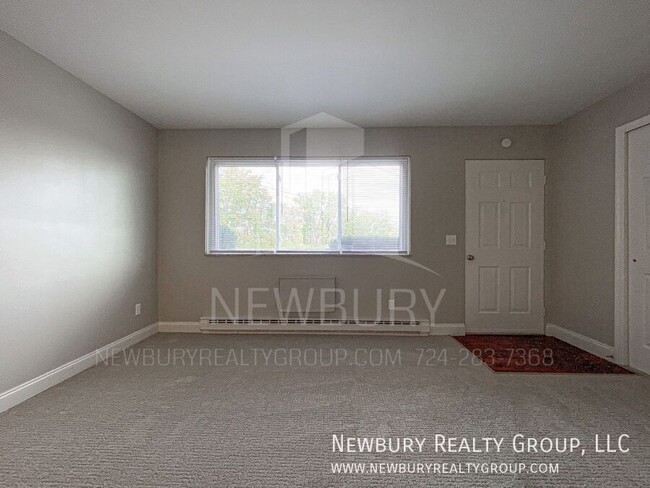 Building Photo - 1 Sunbury Estates