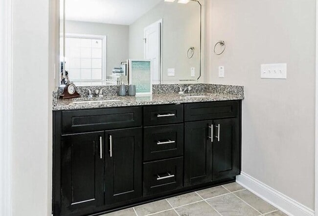 Building Photo - 2560 McNeil Circle ~ Haymount