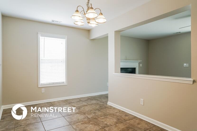 Building Photo - 5436 Advantis Dr