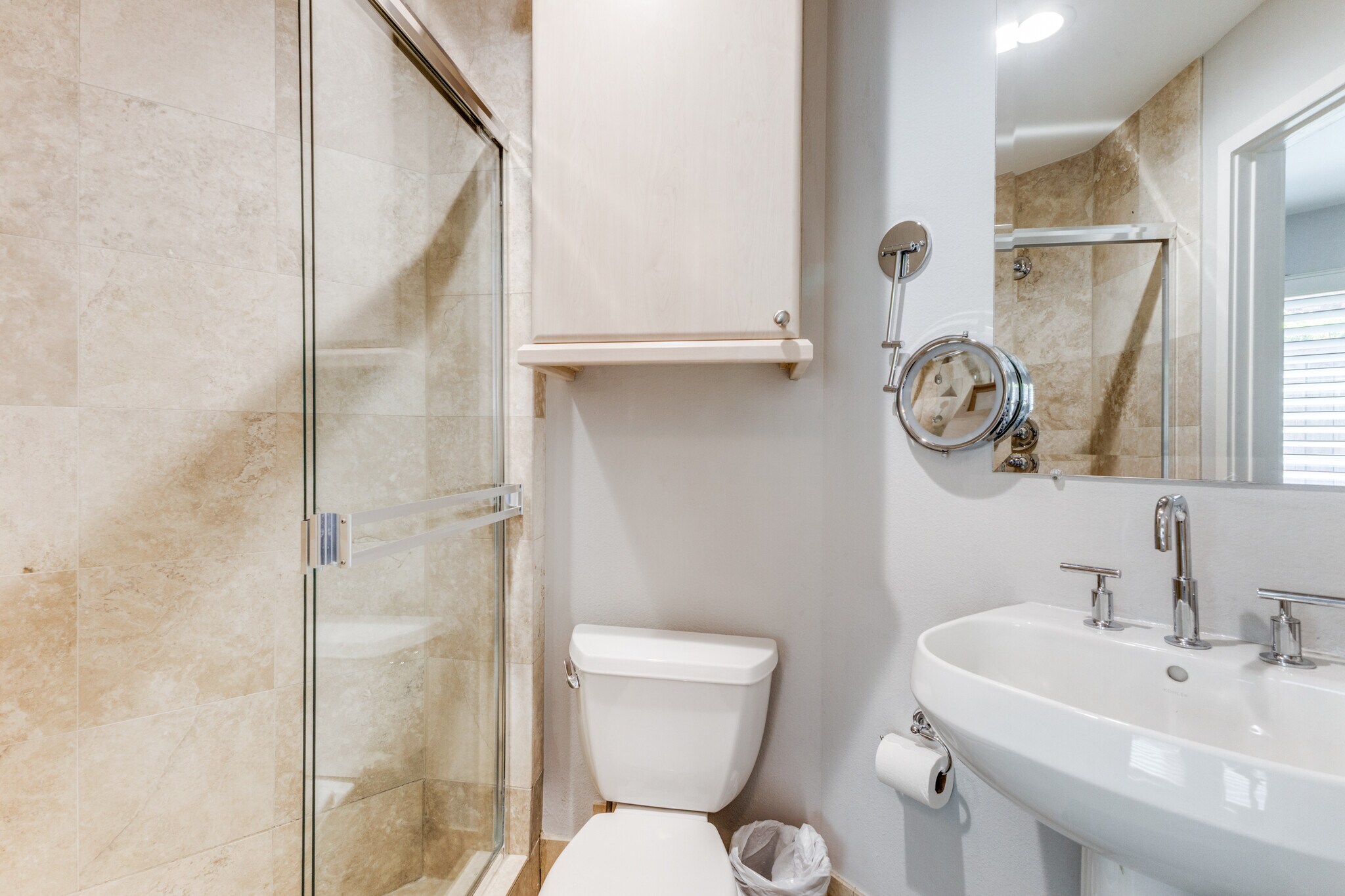 Building Photo - 2928 State St