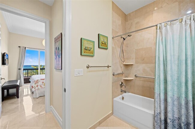 Building Photo - 4444 El Mar Dr