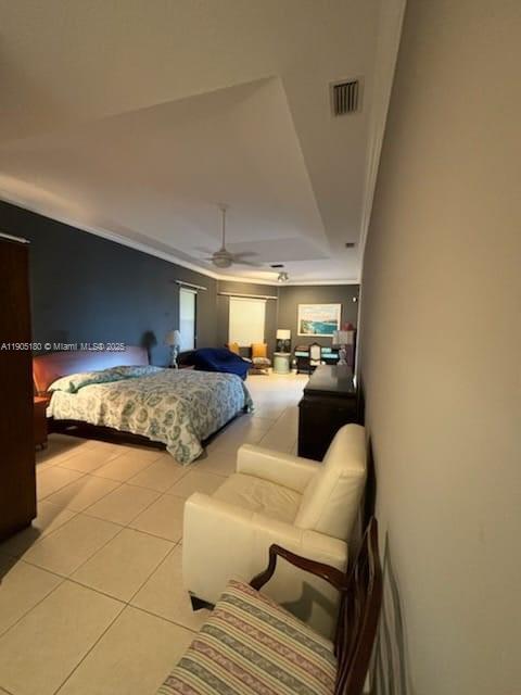 Building Photo - 365 NE Vanda Terrado